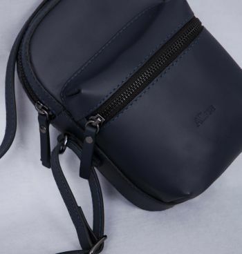 Bolsa Shoulder Bag