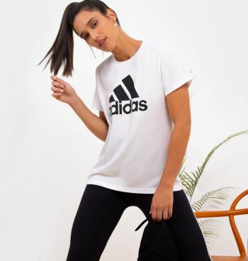 Camiseta Loungewear Adidas