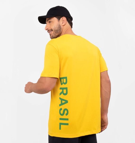 Camiseta Estampa Lateral Brasil