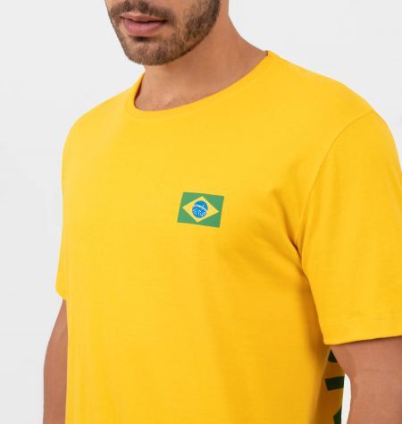 Camiseta Estampa Lateral Brasil